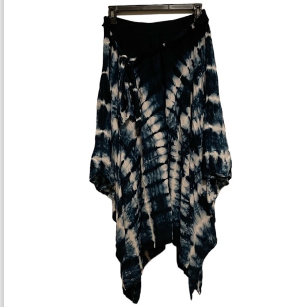 Asymmetrical Tie-Dye Midi Skirt - Navy & White